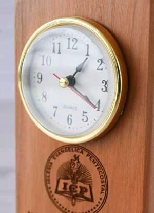 Reloj Madera IEP