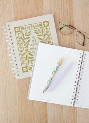 Cuaderno Pequeño - Él es