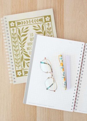 Cuaderno Grande - Él es